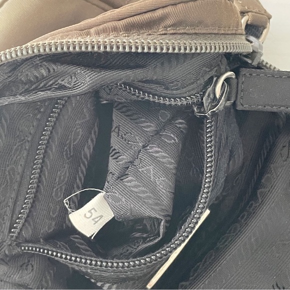 Prada brown nylon red logo small crossbody bag rare vintage - Picture 8 of 9